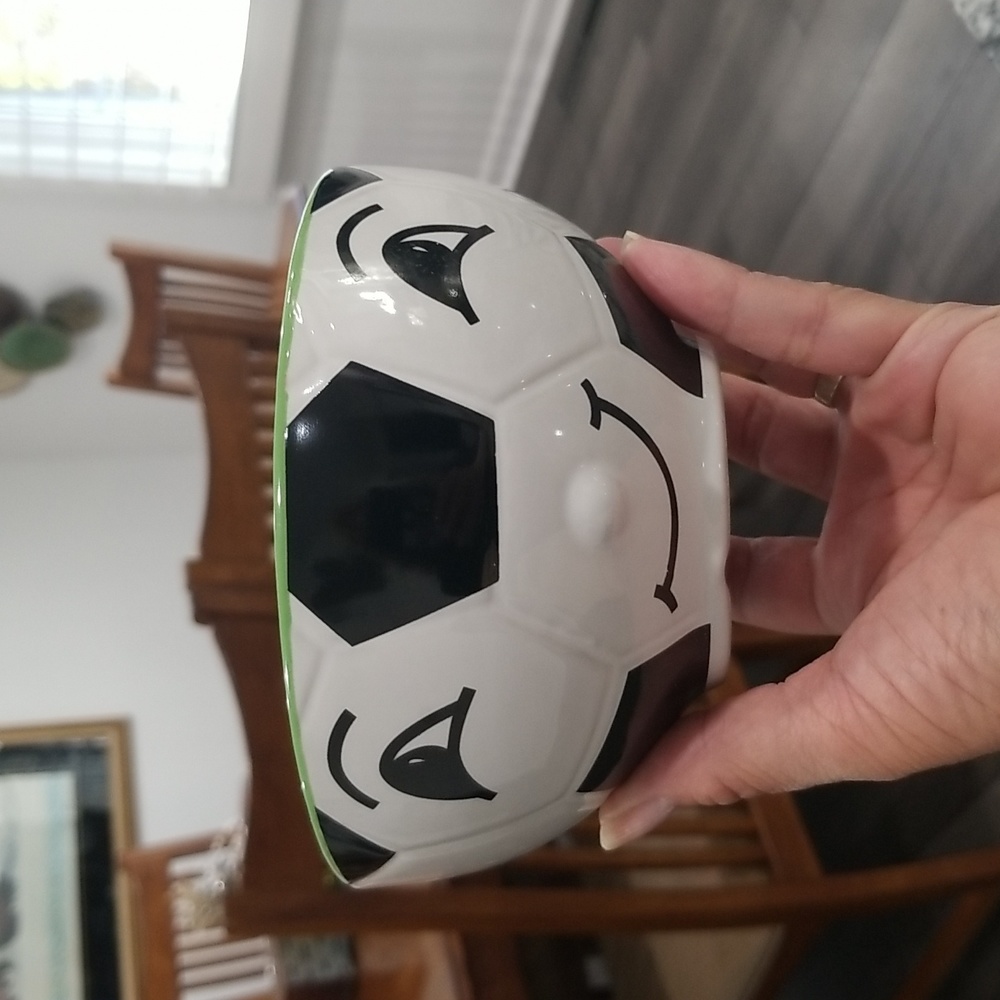 Unbranded soccer cereal bowl